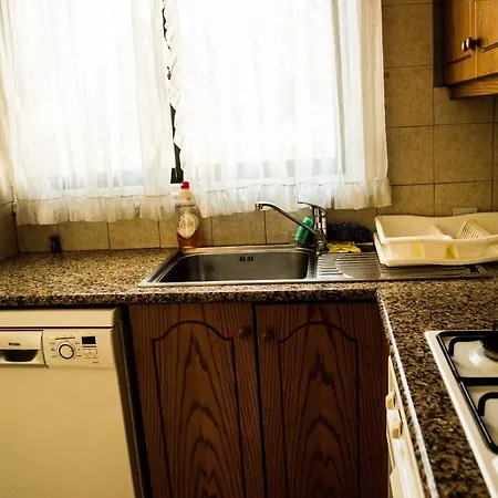 Liuda,3 Bedroom With Compool