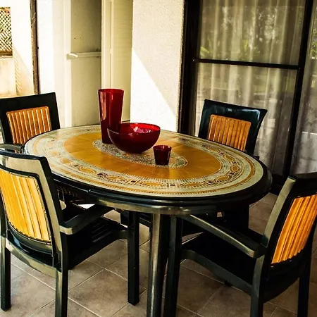 Prázdninový dům Liuda,3 Bedroom With Compool Voroklini
