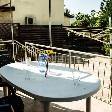 Liuda,3 Bedroom With Compool Nyaraló