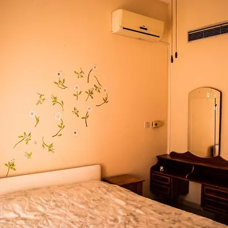 Prázdninový dům Liuda,3 Bedroom With Compool *